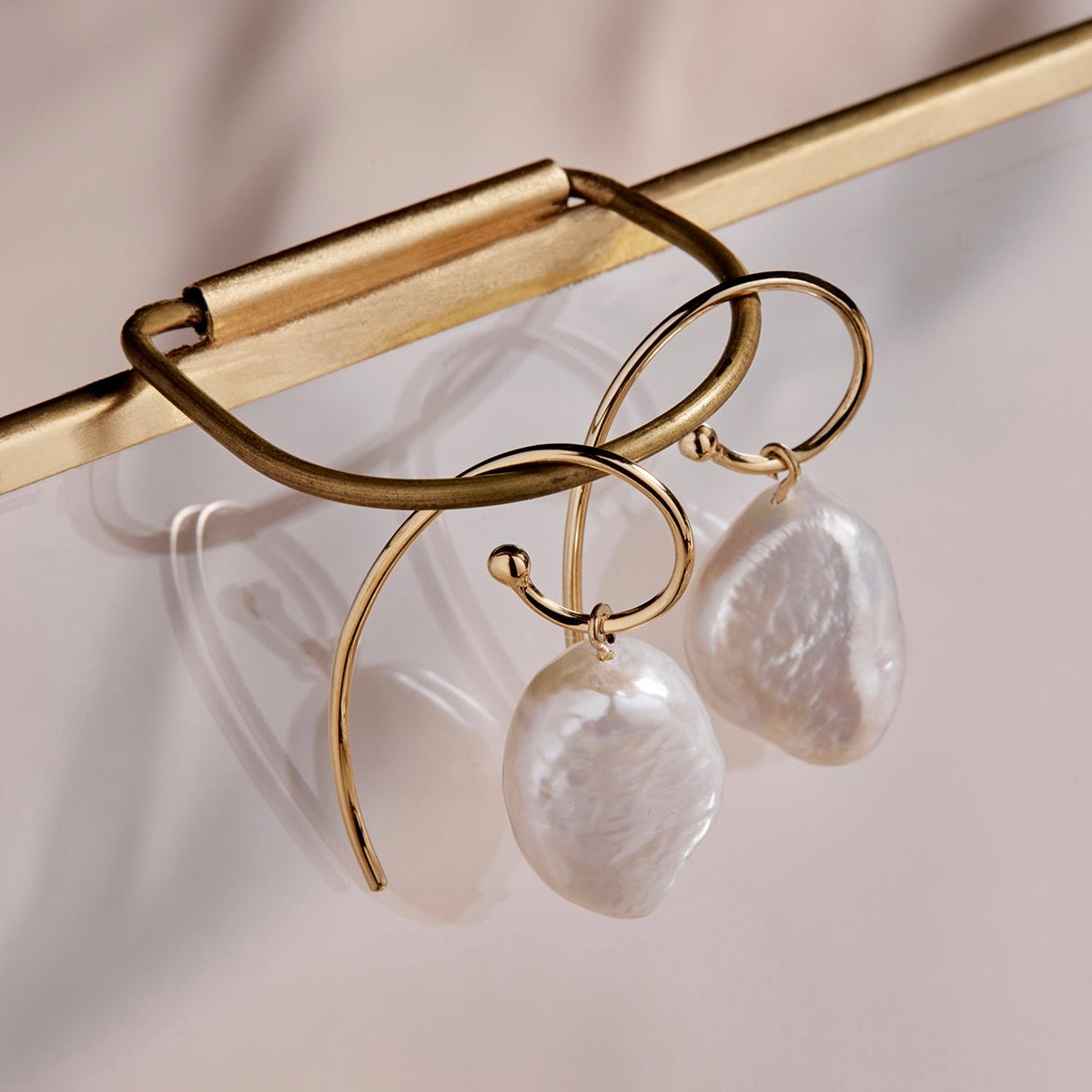 NAJO Seabell Pearl Earrings